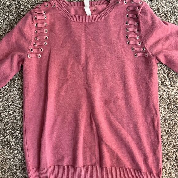 Long Sleeve - Picture 2 of 5